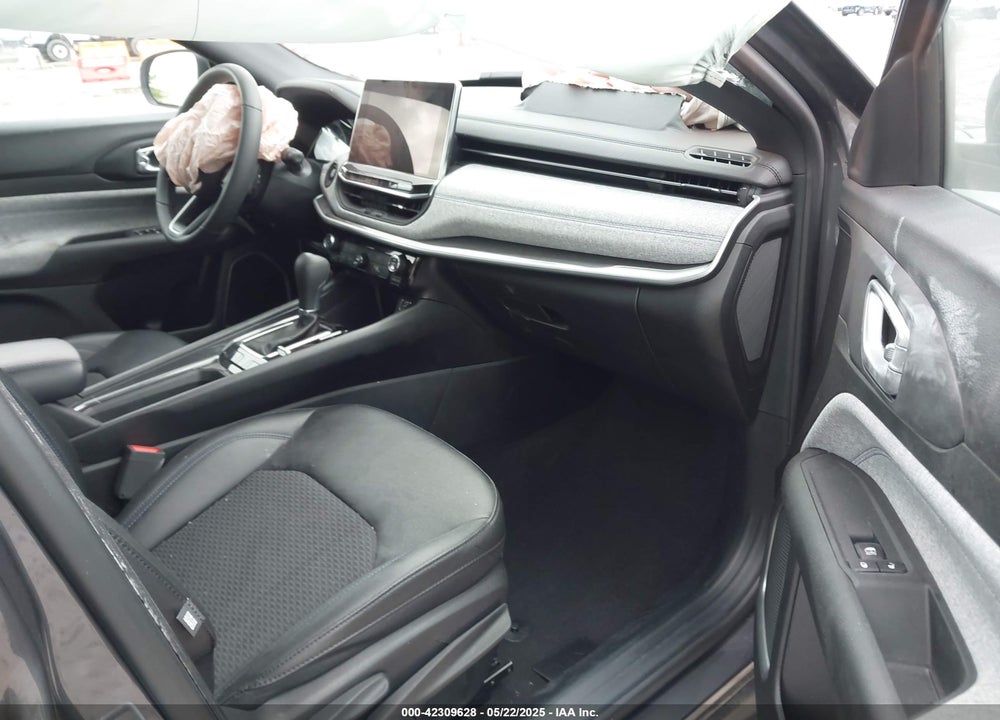 2024 JEEP COMPASS LATITUDE 4X4 VIN: 3C4NJDBNXRT121282
