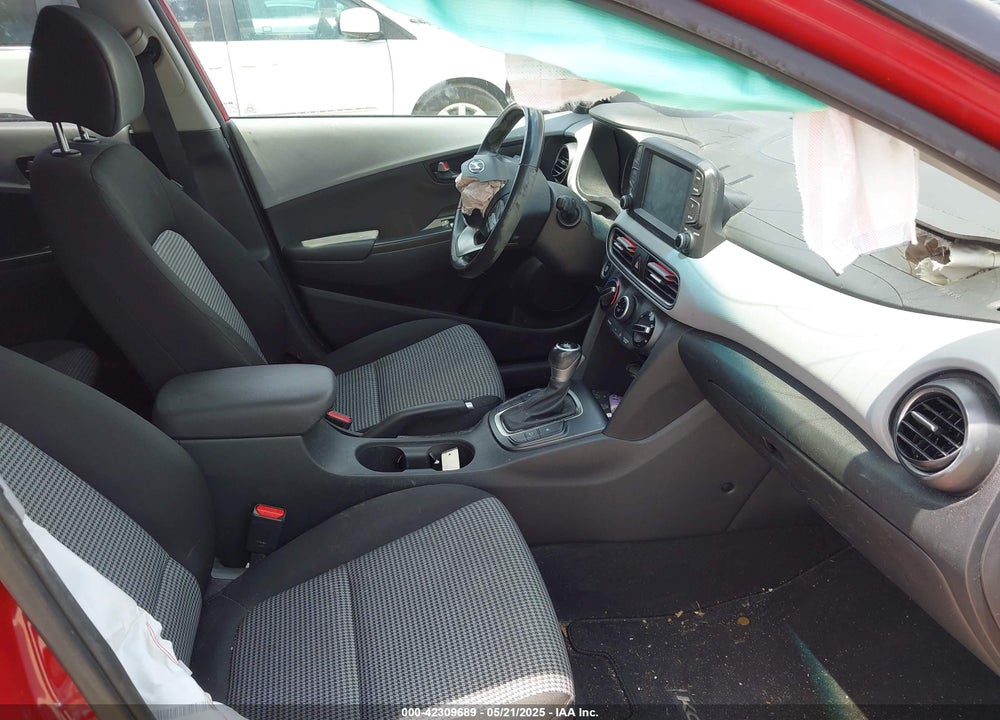 2020 HYUNDAI KONA SEL VIN: KM8K22AA2LU439411