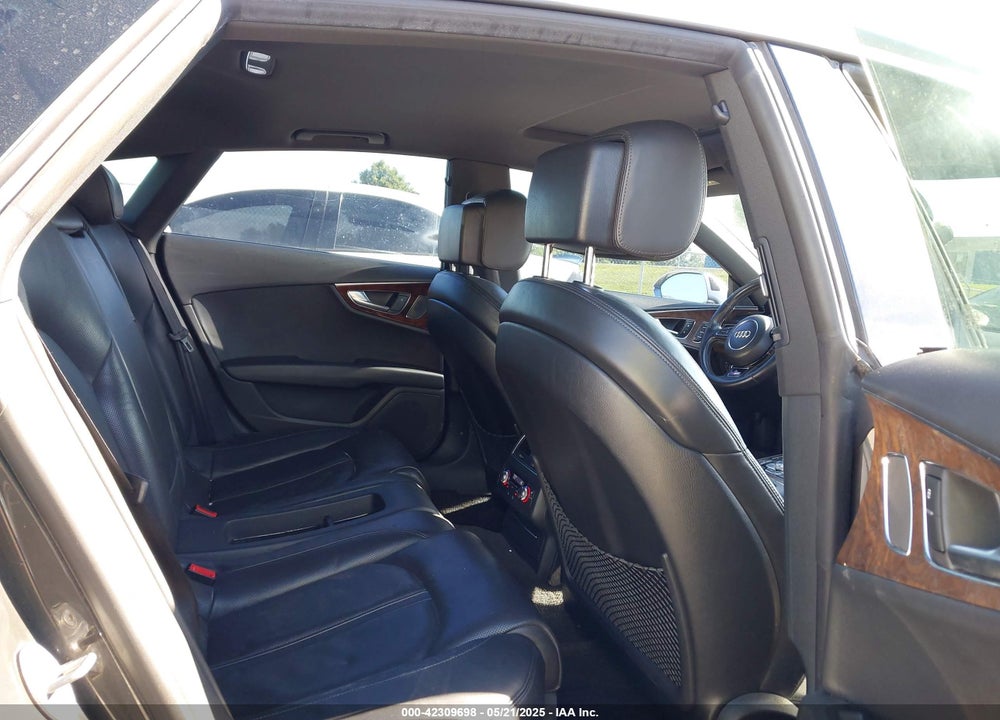 2013 AUDI S7/RS7 VIN: WAU32AFC9DN080774