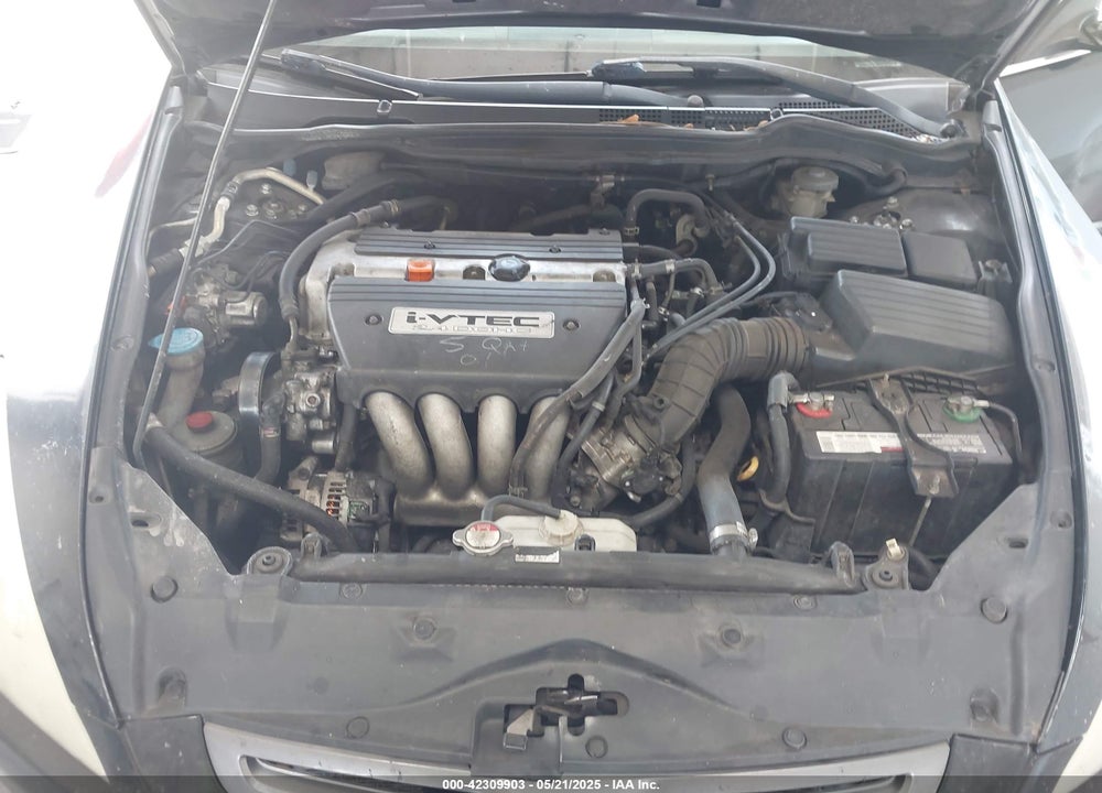 2004 HONDA ACCORD 2.4 LX VIN: 1HGCM56404A074741