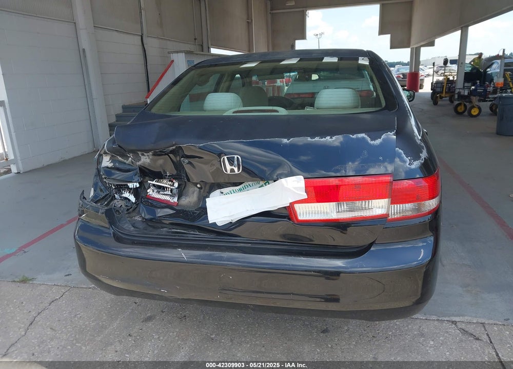 2004 HONDA ACCORD 2.4 LX VIN: 1HGCM56404A074741