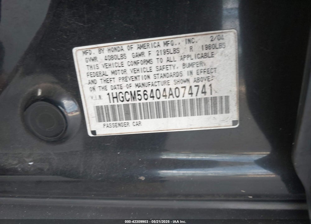 2004 HONDA ACCORD 2.4 LX VIN: 1HGCM56404A074741