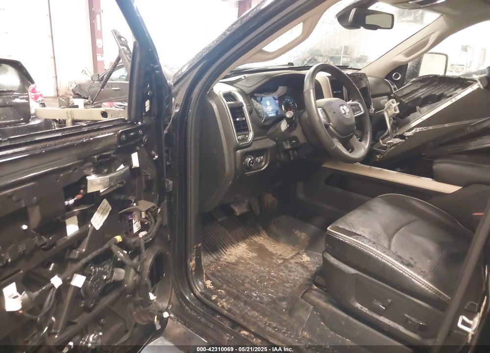 2024 RAM 2500 VIN: 3C6UR5FJ2RG186581