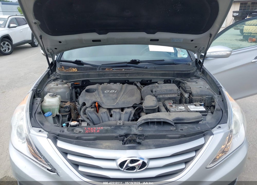 2014 HYUNDAI SONATA VIN: 5NPEB4AC4EH902645