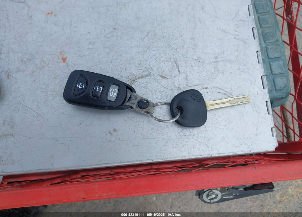 2014 HYUNDAI SONATA VIN: 5NPEB4AC4EH902645