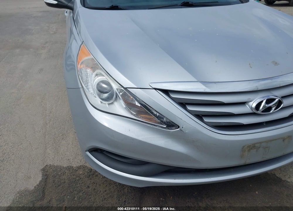 2014 HYUNDAI SONATA VIN: 5NPEB4AC4EH902645