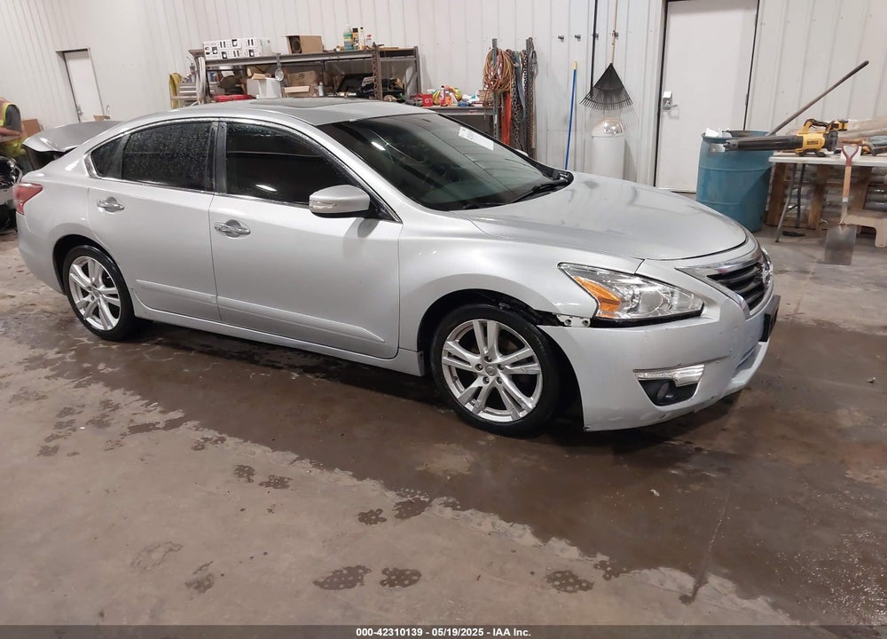 2013 NISSAN ALTIMA VIN: 1N4BL3AP4DN423742