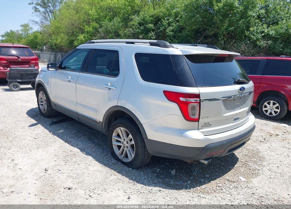 2015 FORD EXPLORER VIN: 1FM5K8D81FGA72822
