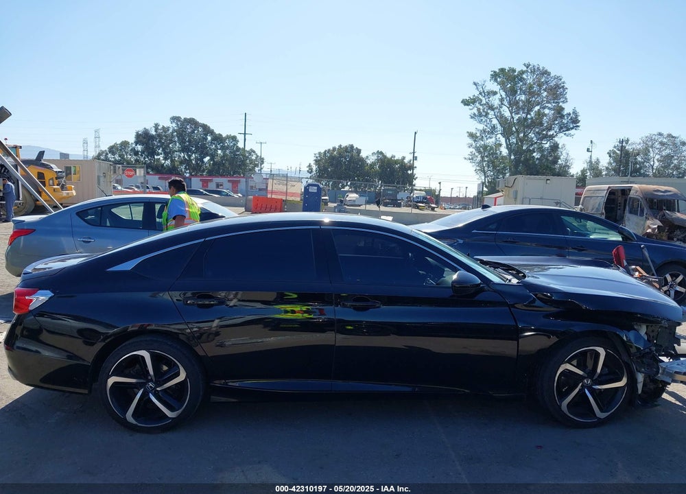 2022 HONDA ACCORD VIN: 1HGCV1F35NA122622