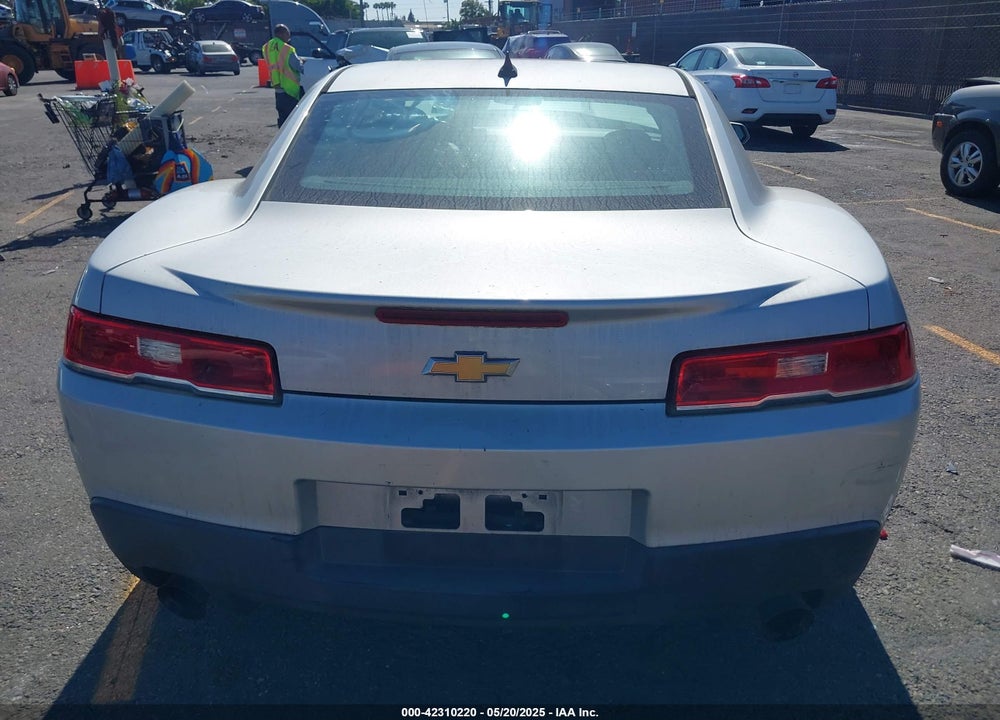 2015 CHEVROLET CAMARO VIN: 2G1FD1E33F9213944