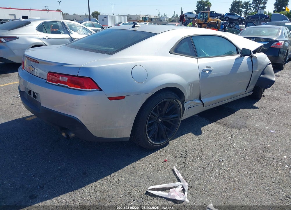 2015 CHEVROLET CAMARO VIN: 2G1FD1E33F9213944
