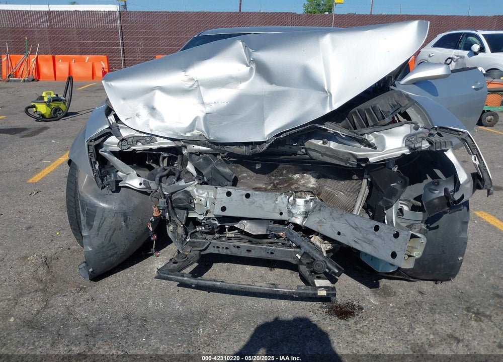 2015 CHEVROLET CAMARO VIN: 2G1FD1E33F9213944