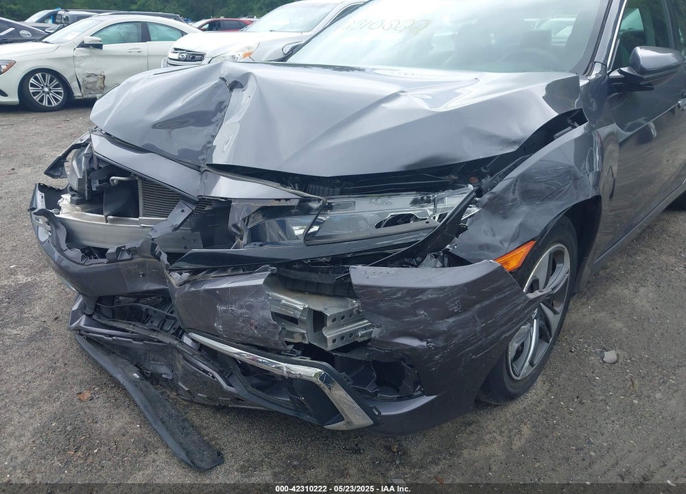 2019 HONDA CIVIC LX VIN: 2HGFC2F67KH606663