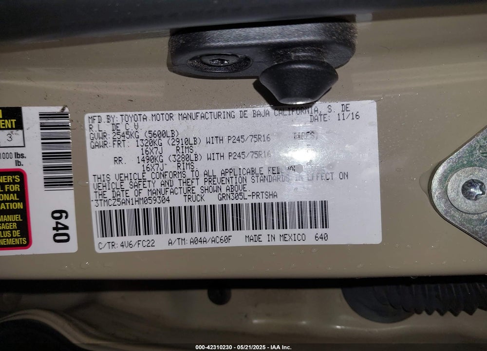 2017 TOYOTA TACOMA VIN: 3TMCZ5AN1HM059304