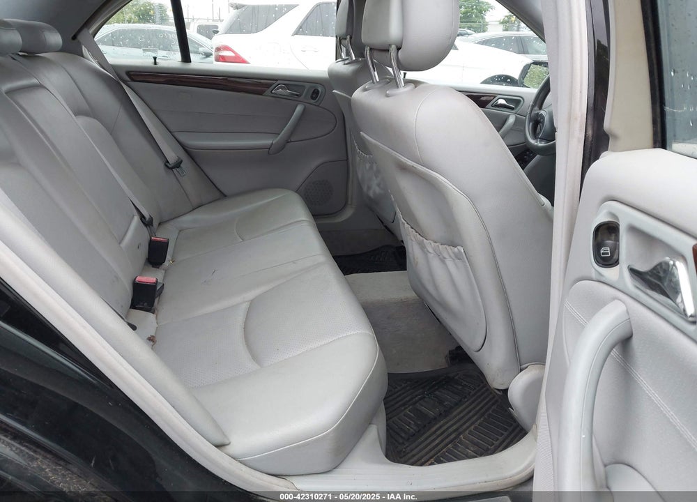 2003 MERCEDES-BENZ C 240 VIN: WDBRF61J93F359962