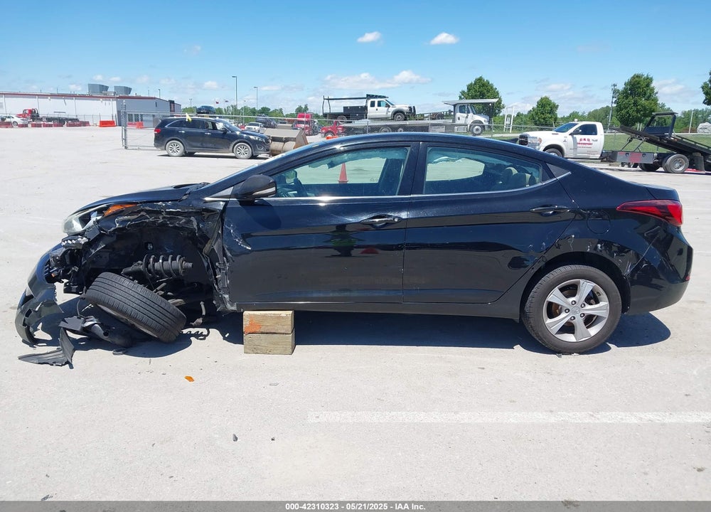 2016 HYUNDAI ELANTRA VALUE EDITION VIN: 5NPDH4AE7GH765327