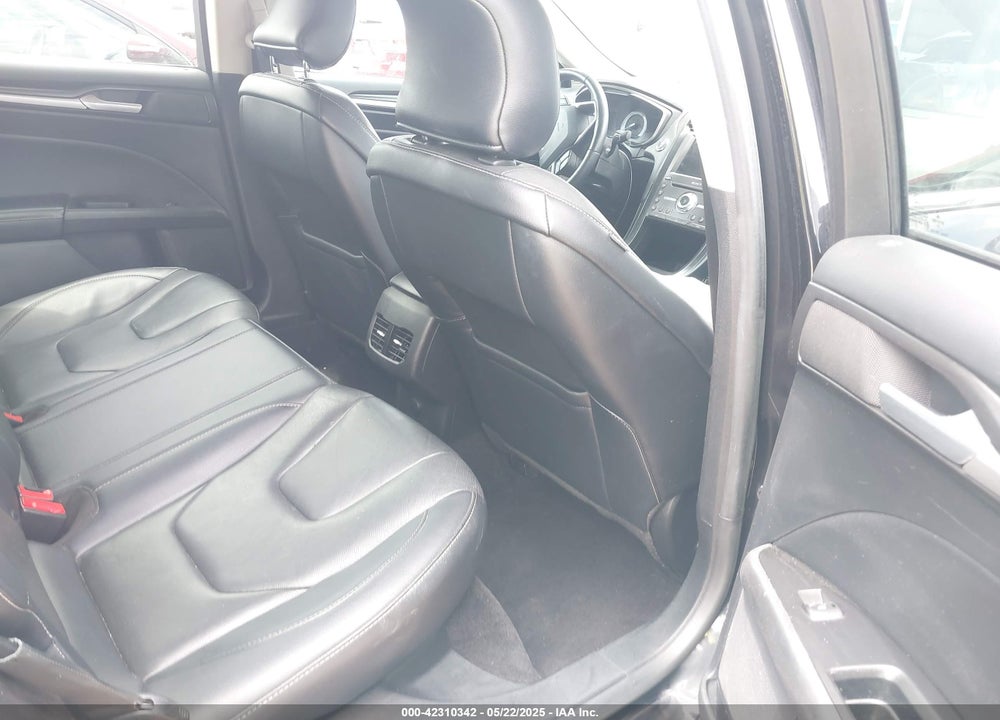2019 FORD FUSION VIN: 3FA6P0D93KR184342