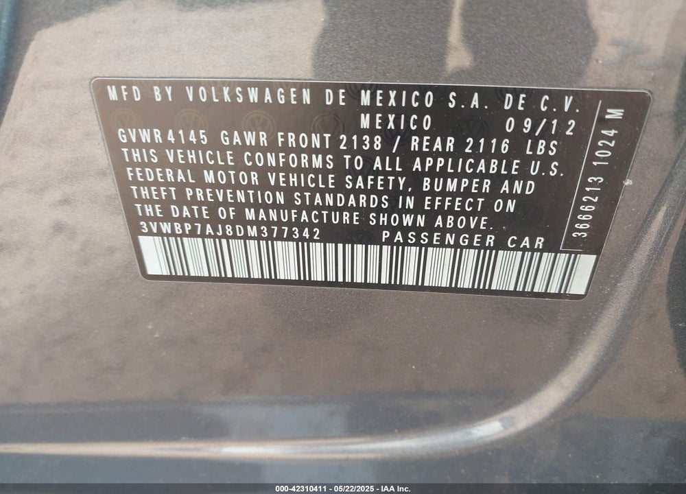 2013 VOLKSWAGEN JETTA VIN: 3VWBP7AJ8DM377342