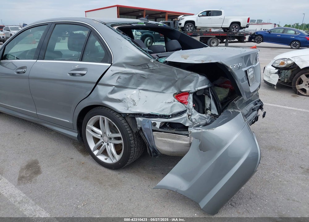2014 MERCEDES-BENZ C 250 VIN: WDDGF4HB6EG160494