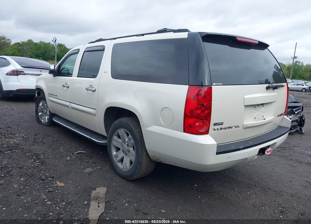 2008 GMC YUKON XL 1500 SLT VIN: 1GKFK16398R217943