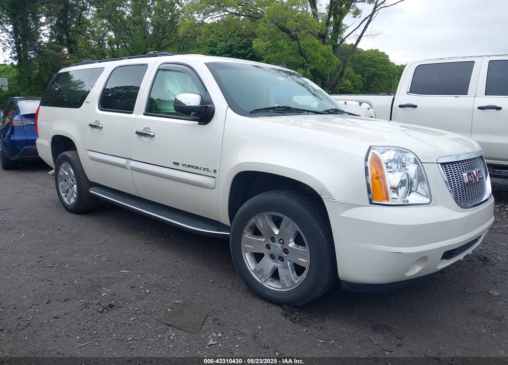 2008 GMC YUKON XL 1500 SLT VIN: 1GKFK16398R217943