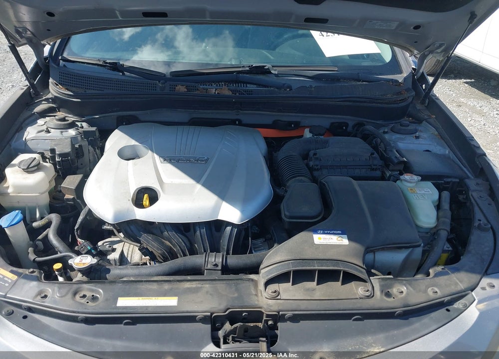 2013 HYUNDAI SONATA VIN: KMHEC4A44DA051387