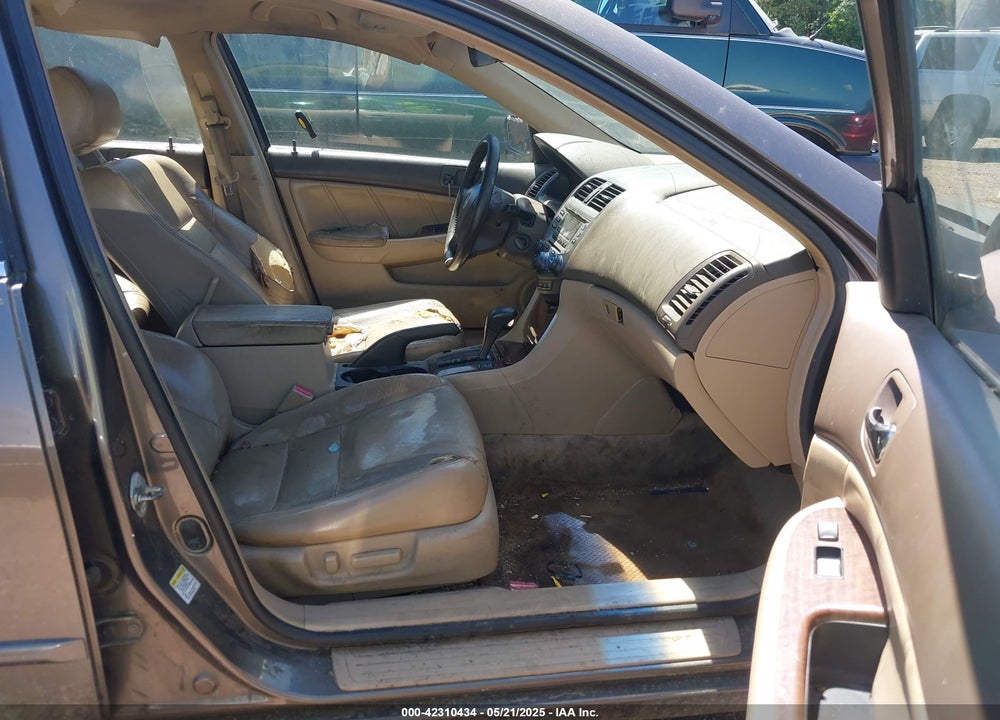 2007 HONDA ACCORD VIN: 1HGCM66577A041304