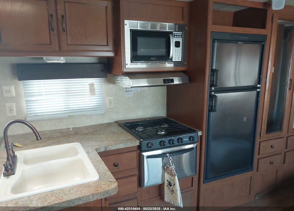 2013 FOREST RIVER WILDWOOD 29BHBS VIN: 4X4TWDE29DA249629