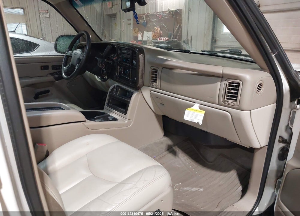 2005 CHEVROLET AVALANCHE 1500 Z71 VIN: 3GNEK12Z05G242850