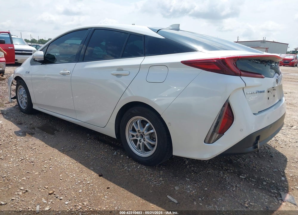 2017 TOYOTA PRIUS PRIME VIN: JTDKARFP8H3041212