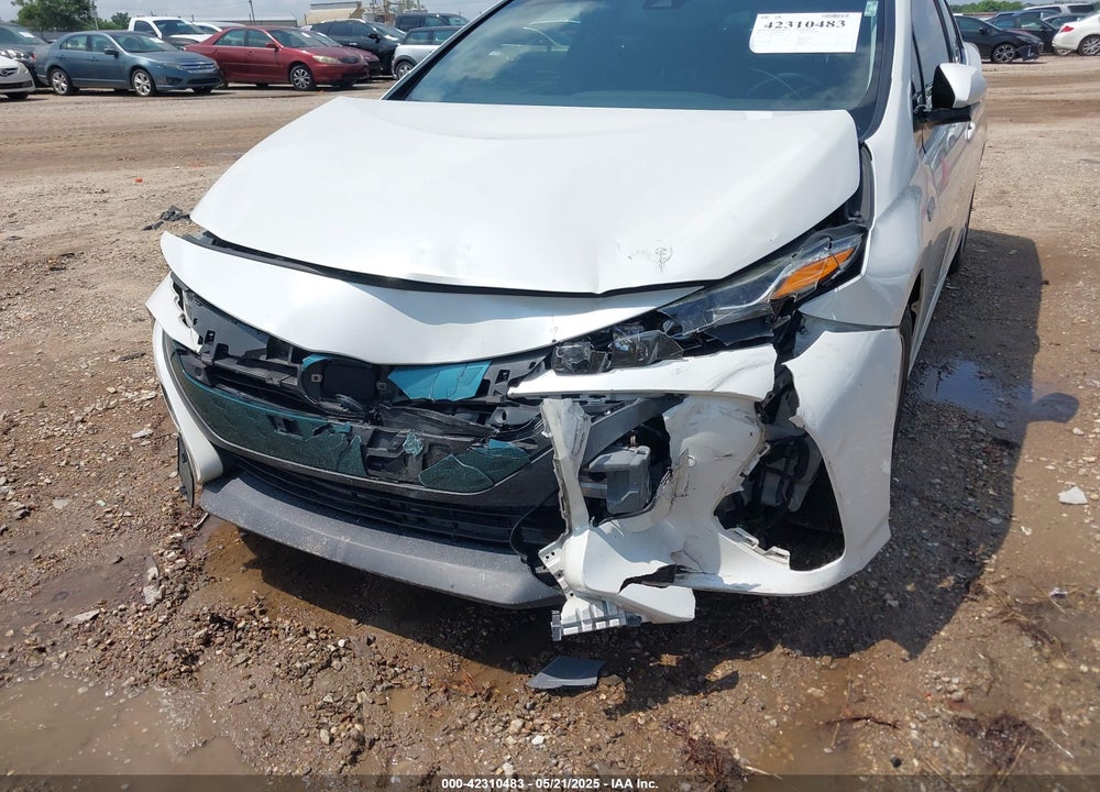 2017 TOYOTA PRIUS PRIME VIN: JTDKARFP8H3041212