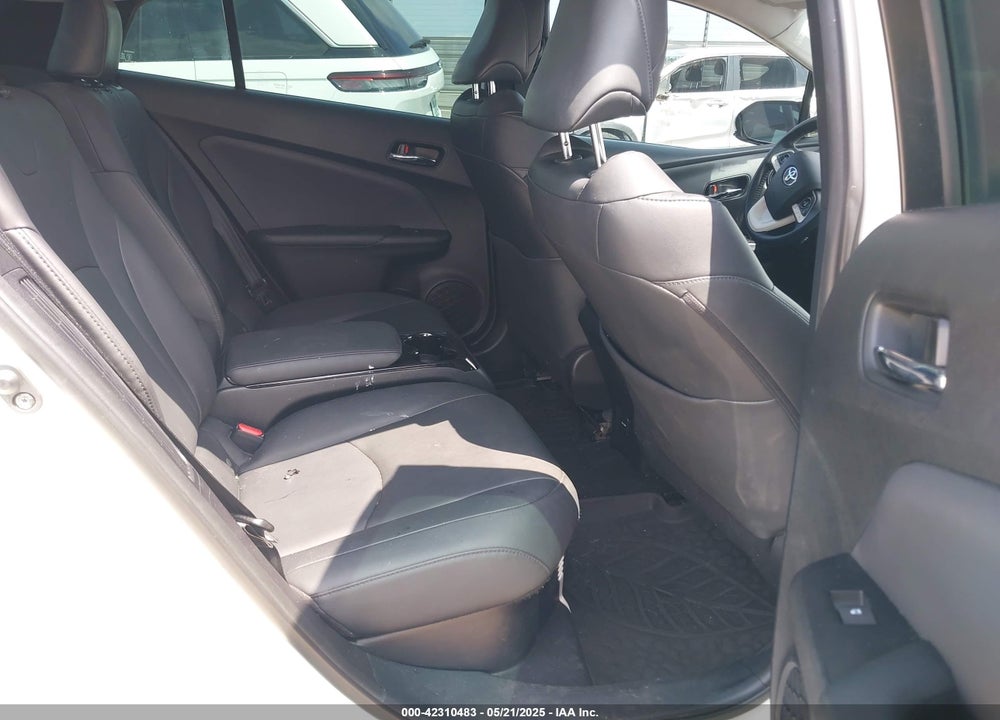 2017 TOYOTA PRIUS PRIME VIN: JTDKARFP8H3041212
