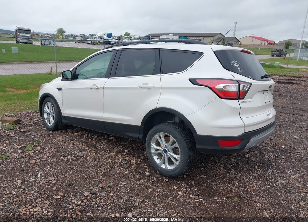 2018 FORD ESCAPE SE VIN: 1FMCU9GD1JUC16007