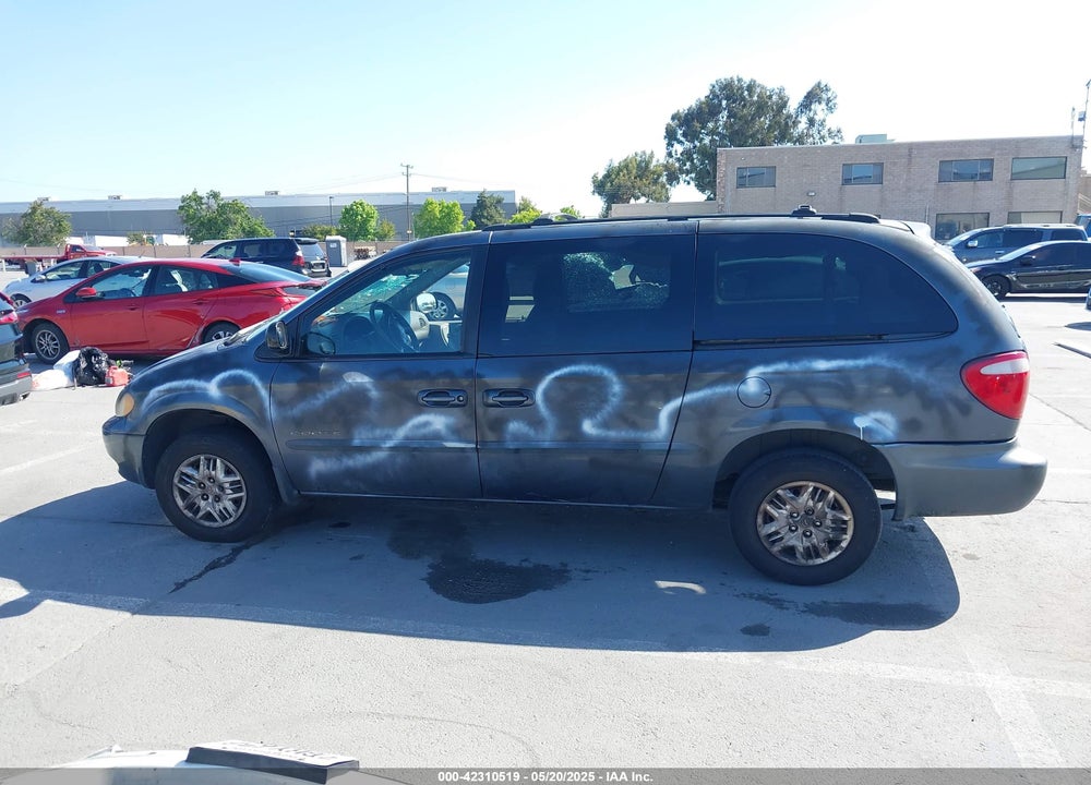 2001 DODGE GRAND CARAVAN SPORT VIN: 2B4GP44G71R152905