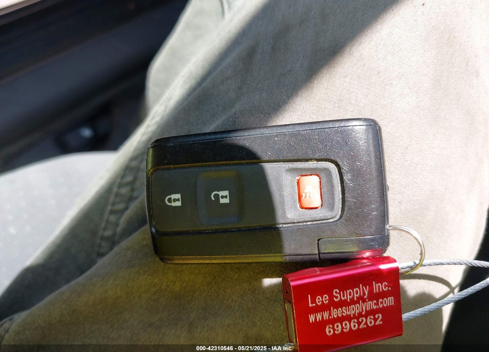 2007 TOYOTA PRIUS VIN: JTDKB20U173242693