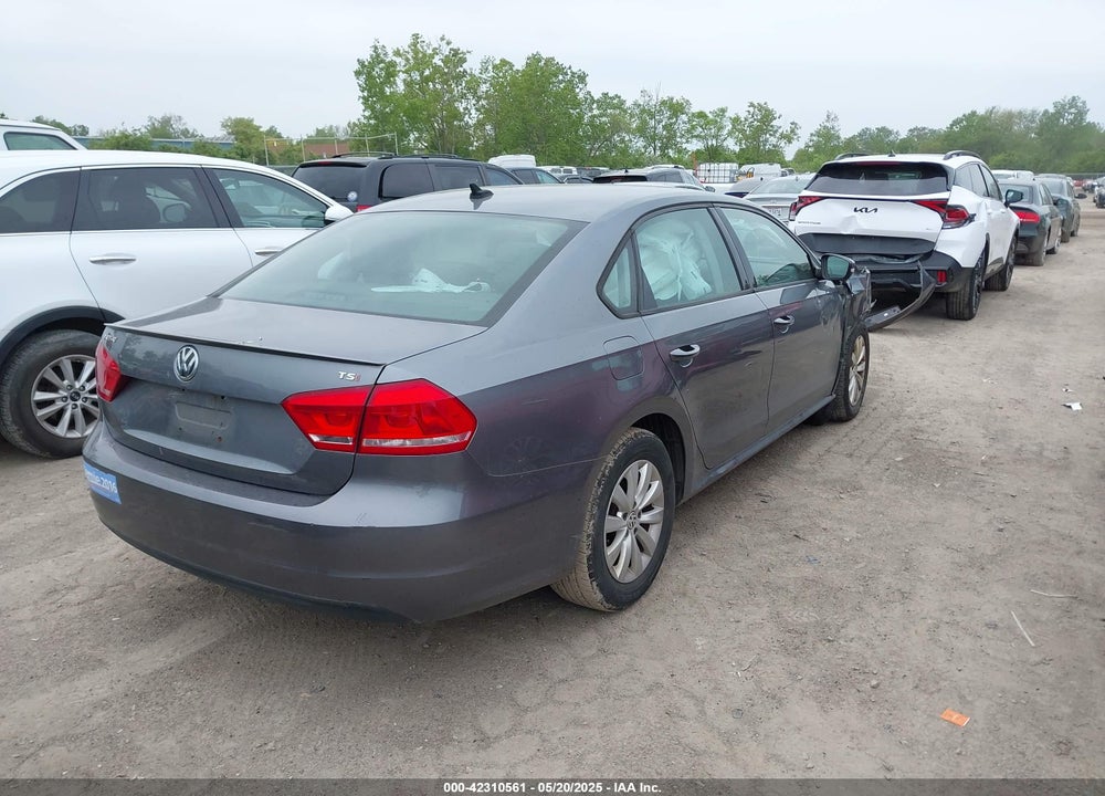 2014 VOLKSWAGEN PASSAT VIN: 1VWAT7A37EC102282
