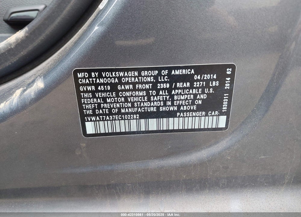 2014 VOLKSWAGEN PASSAT VIN: 1VWAT7A37EC102282