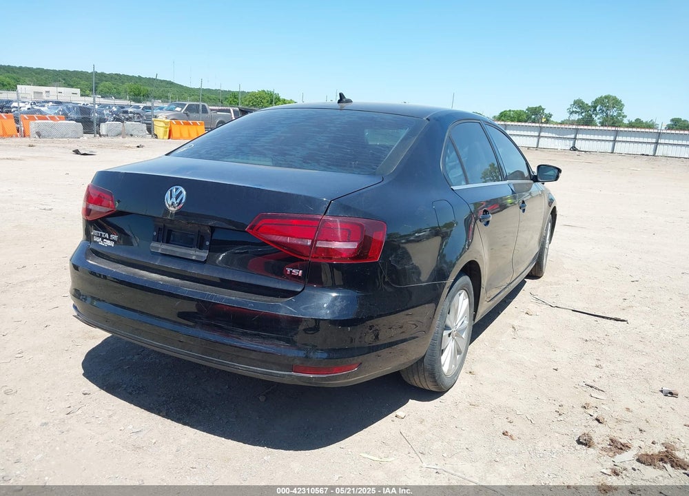2016 VOLKSWAGEN JETTA VIN: 3VWD67AJ6GM321898