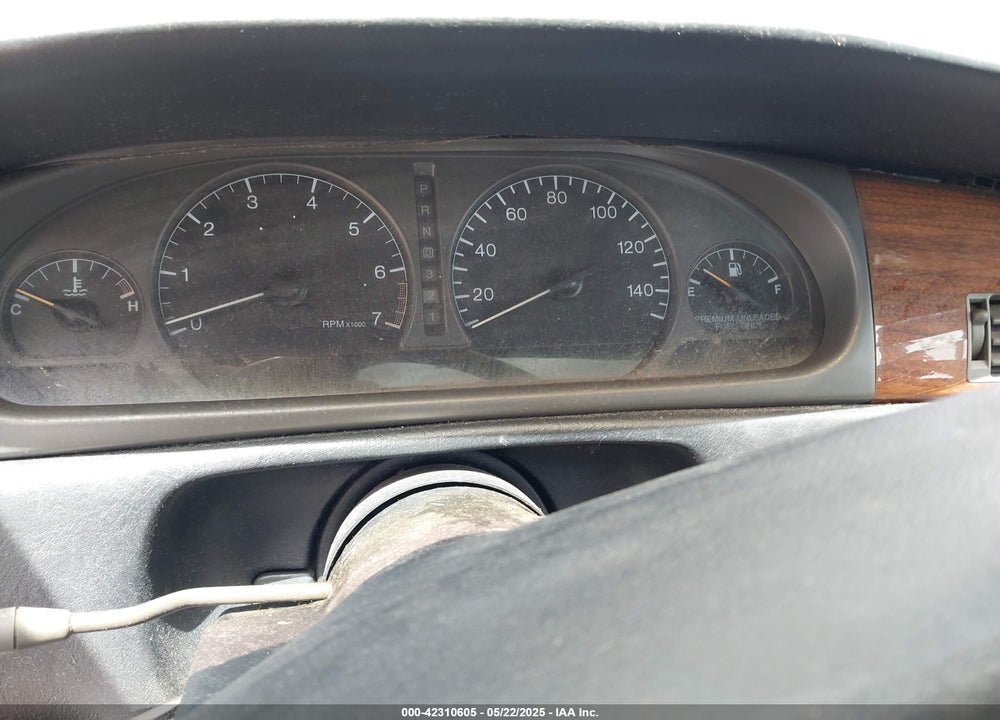 1997 CADILLAC ELDORADO TOURING VIN: 1G6ET1293VU613280