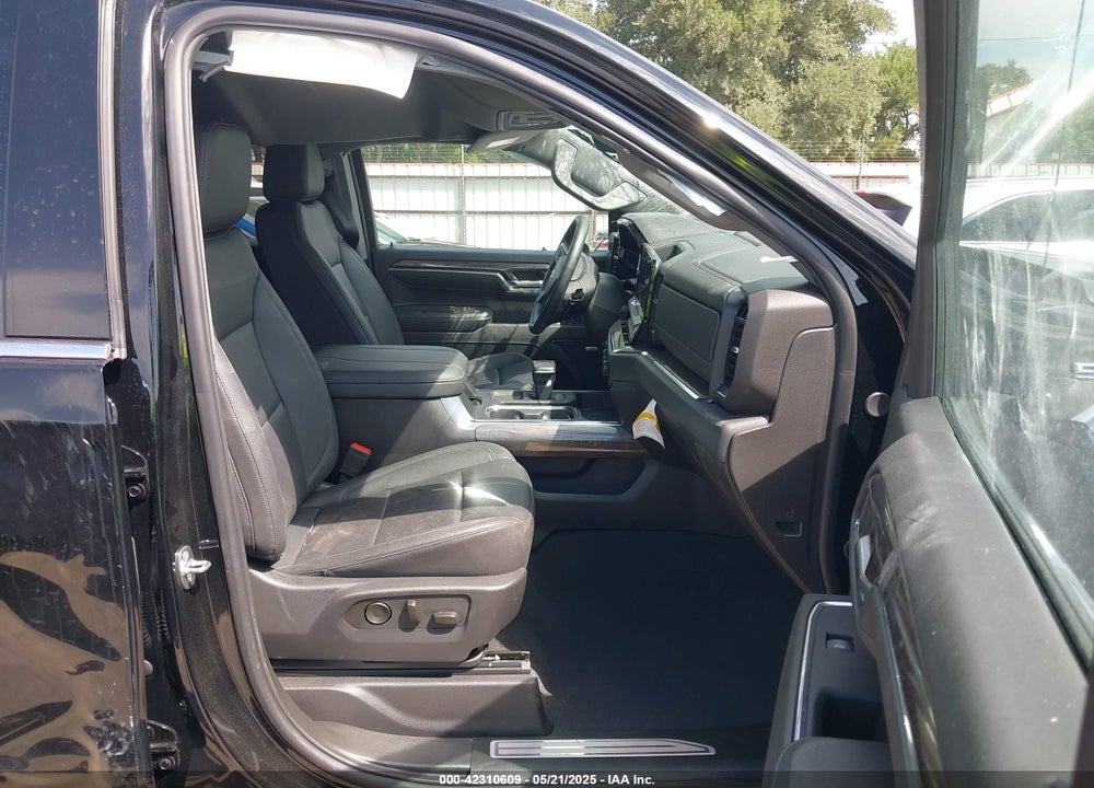 2024 CHEVROLET SILVERADO VIN: 3GCUDGE86RG244354