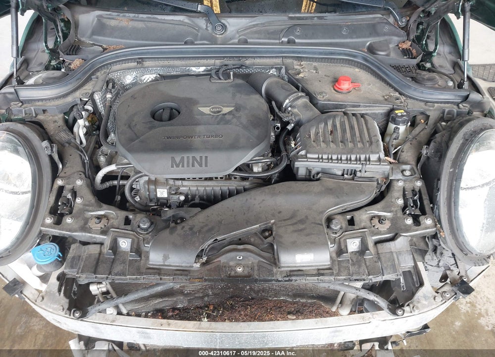 2016 MINI HARDTOP VIN: WMWXP5C52G3B15559