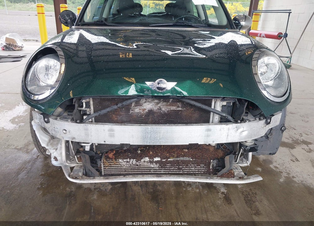 2016 MINI HARDTOP VIN: WMWXP5C52G3B15559