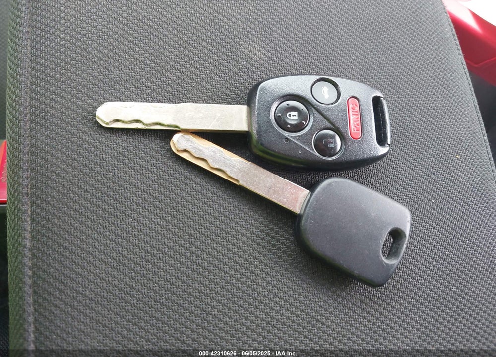 2010 HONDA CIVIC VIN: 19XFA1F81AE013522