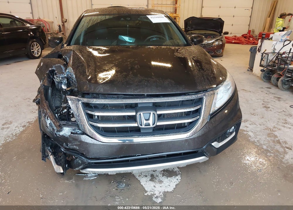 2013 HONDA CROSSTOUR VIN: 5J6TF2H56DL001143