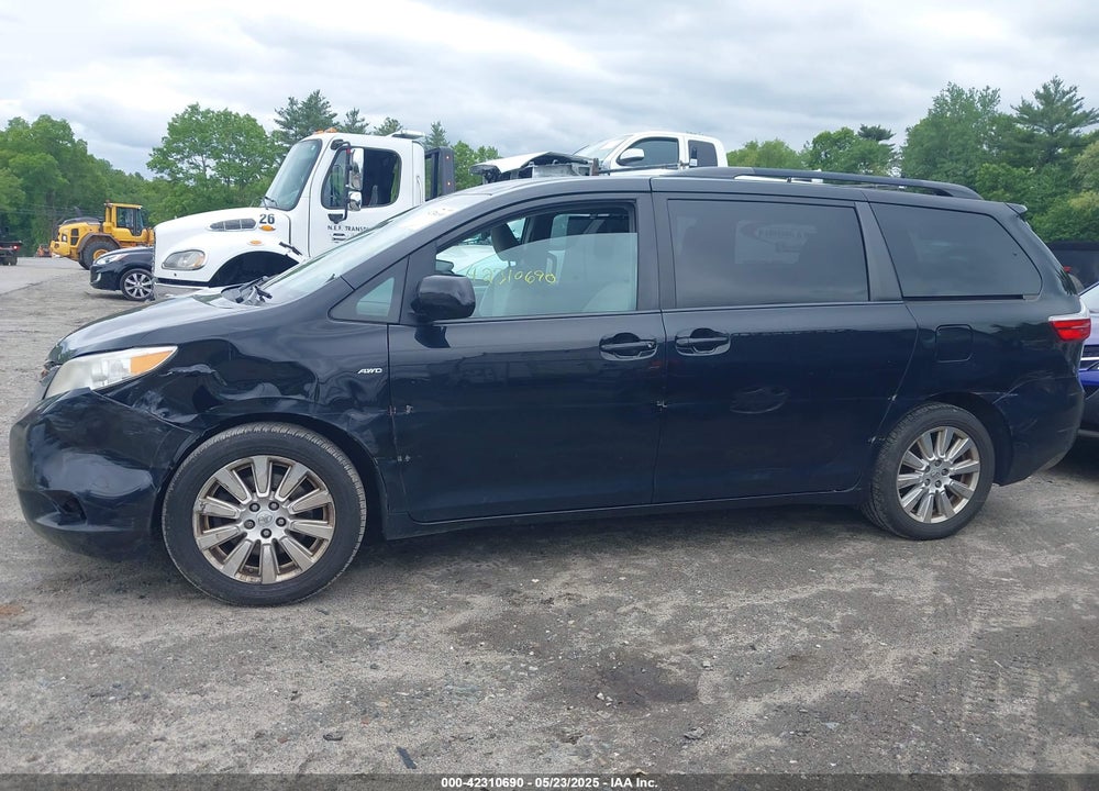 2017 TOYOTA SIENNA LE 7 PASSENGER VIN: 5TDJZ3DC5HS160965