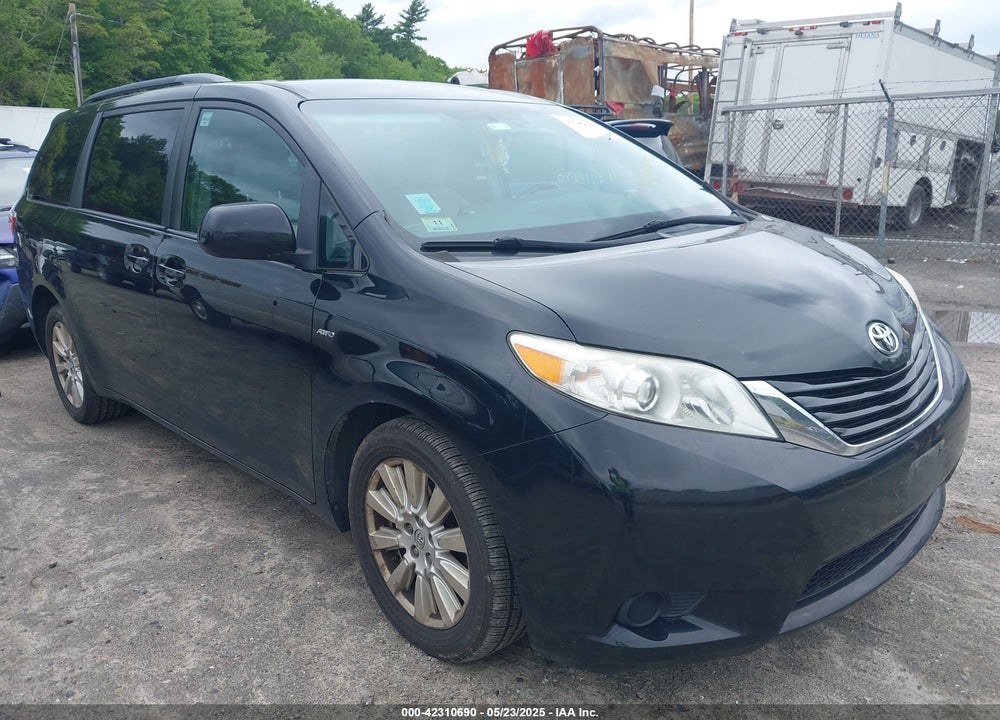 2017 TOYOTA SIENNA LE 7 PASSENGER VIN: 5TDJZ3DC5HS160965