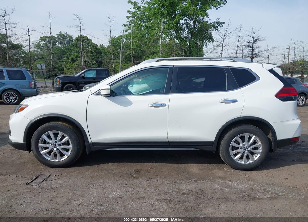 2017 NISSAN ROGUE VIN: JN8AT2MV9HW018118