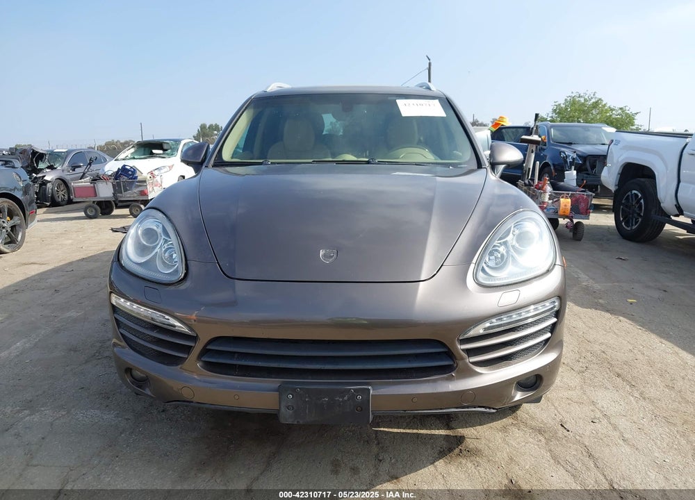 2013 PORSCHE CAYENNE VIN: WP1AA2A27DLA12307