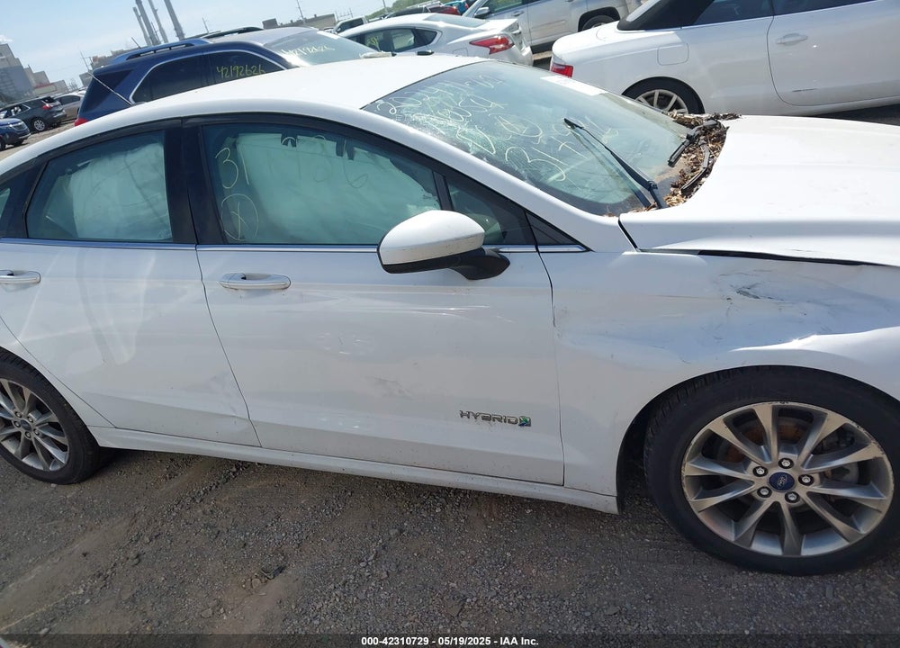 2017 FORD FUSION HYBRID SE VIN: 3FA6P0LUXHR317936