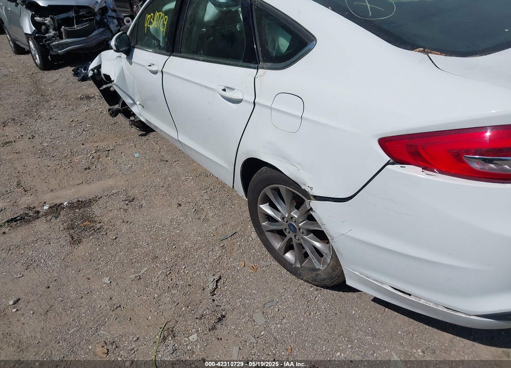 2017 FORD FUSION HYBRID SE VIN: 3FA6P0LUXHR317936